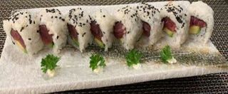 200. Ura maguro avocado