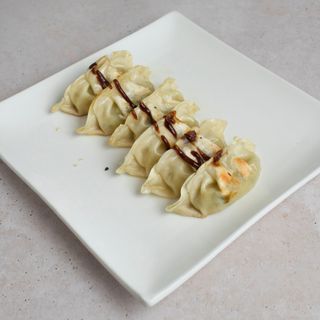 Gyoza A La Plancha (6 Uds.)