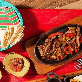 Фахитас из семги " Пуэрто Рикко"