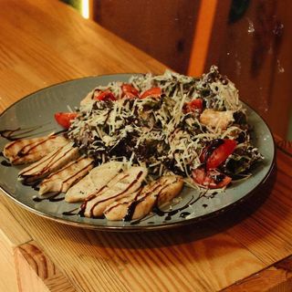 Салат Цезар з куркою (250г)