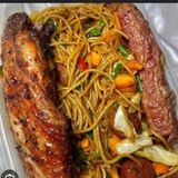 Spaghetti pasta with Grill turkey 