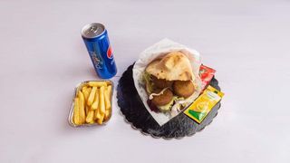 Menu panino falafel