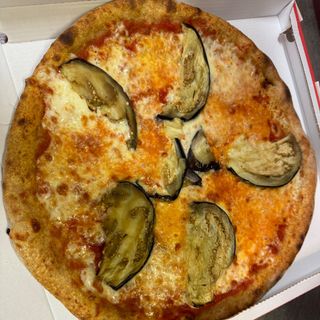 Pizza con melanzane