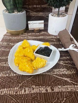 Панирани топени сиренца