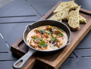 Креветки у соусі том-ям (250г)