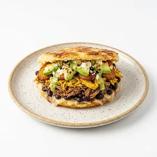Arepa Con Todo