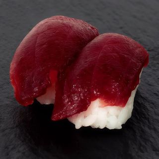 Nigiri Atún (2 pzs.)