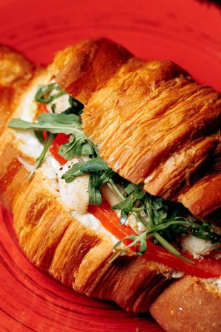 Круасан з куркою