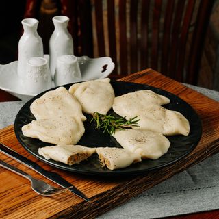 Pierogi z kapustą i grzybami