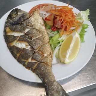 Dorada A La Espalda