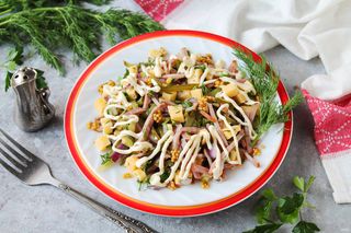 Салат Мюнхен (300г)