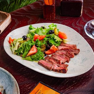 ”Стейк” салат