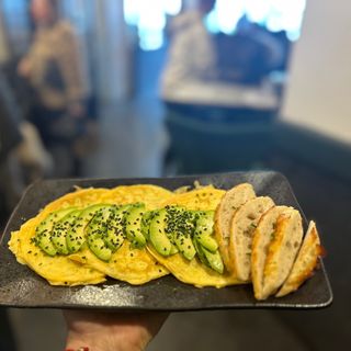 Desayuno Omelettes aguacate