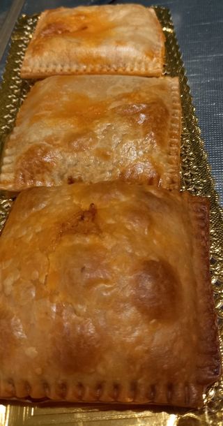 Empanada De Atún 165g.