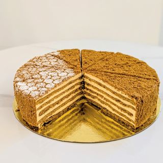 Honeycake