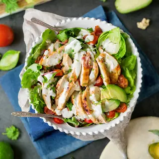 Pileća salata
