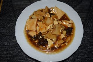 88A Tofu con bambù funghi
