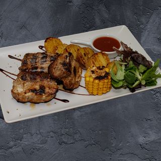 Свински ребърца с мед и билки   350г