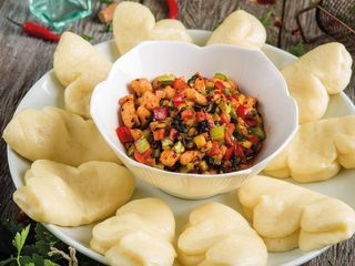 Курица с лепешками