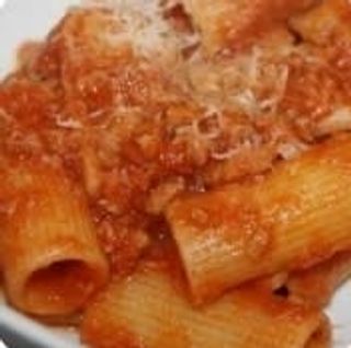 Rigatoni al ragù