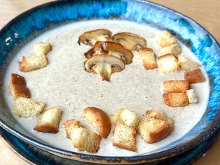 Трюфельно-грибний крем-суп (400g)