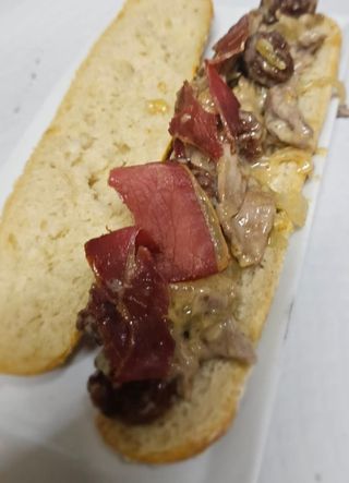 4- Tiras De Ternasco Con Crema De Queso Manchego