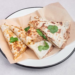 Quesadilla Krewetka Gobernador