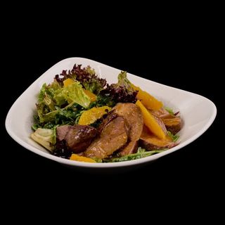 Salata sa pačijim grudima