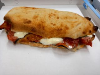 Panuozzo parmigiana