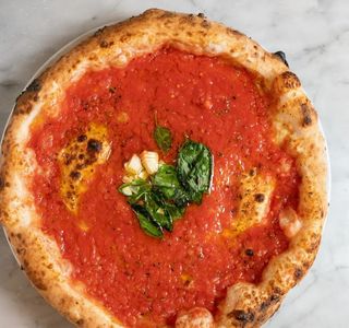 Pizza marinara