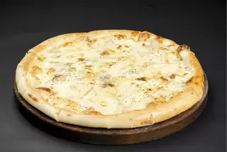 Піца Кватро формаджи (400г)