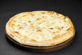 Піца Кватро формаджи (400г)