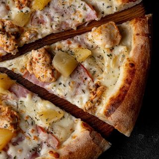 Піца Гаваї чікен (550г)