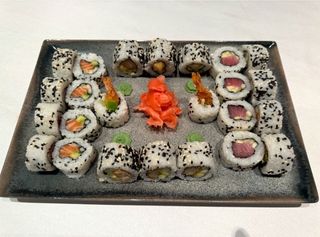 Kalifornija set 24 komada