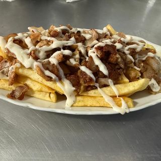 Patatas kebab de pollo