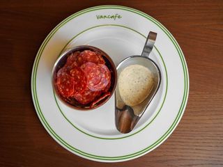 Чорізо з трюфельним соусом (70g)