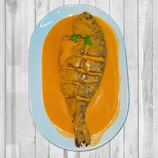 Dorada en salsa de coco 