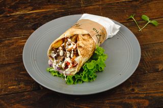 Shaorma cu ciuperci caramelizate