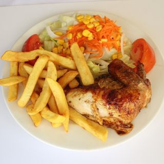 1/4 Pollo asado con dos guarniciones