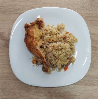 Pilav sa piletinom 350g