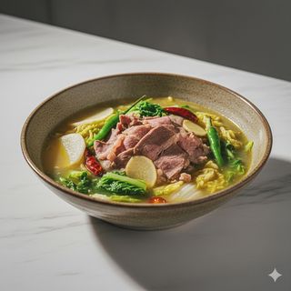 126 - Manzo grasso in brodo acido con verdura salamoia 酸汤肥牛