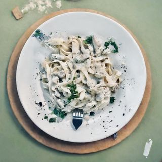 Pâte Escalope Sauce Blanche