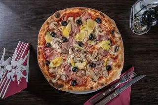Pizza Capricciosa