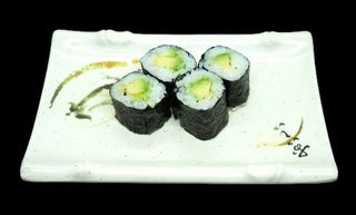 Maki De Aguacate (4 Pzs.)