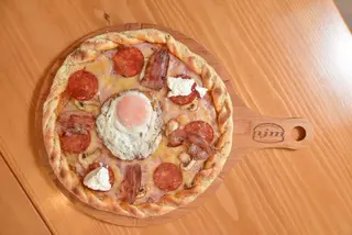 Pizza Njambi
