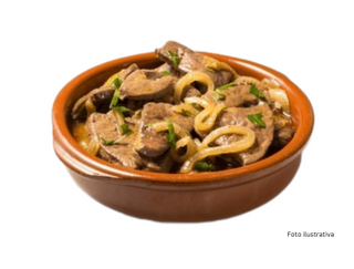 ternera con cebollas