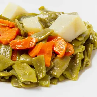 Judías verdes con patata y zanahoria (300 G.Aprox.)