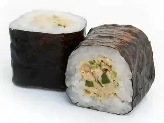 Maki atún hervidor con salsa teriyaki y mayonesa japonés