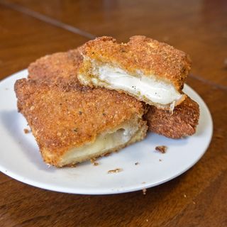 Mozzarella in carrozza