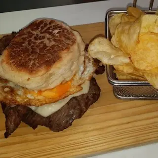 Prego em Bolo do Caco